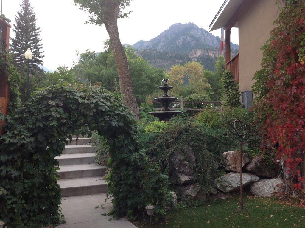 Rivers Edge Motel Lodge & Resort Ouray Bagian luar foto